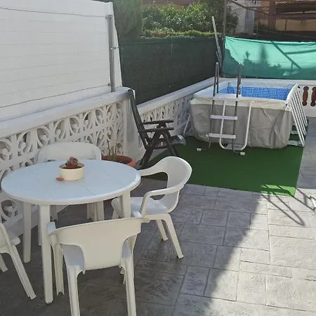 Ferienhaus Casa Recien Reformada A Dos Calles Del Mar *