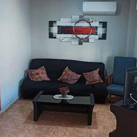 Holiday home Casa Recien Reformada A Dos Calles Del Mar Oliva